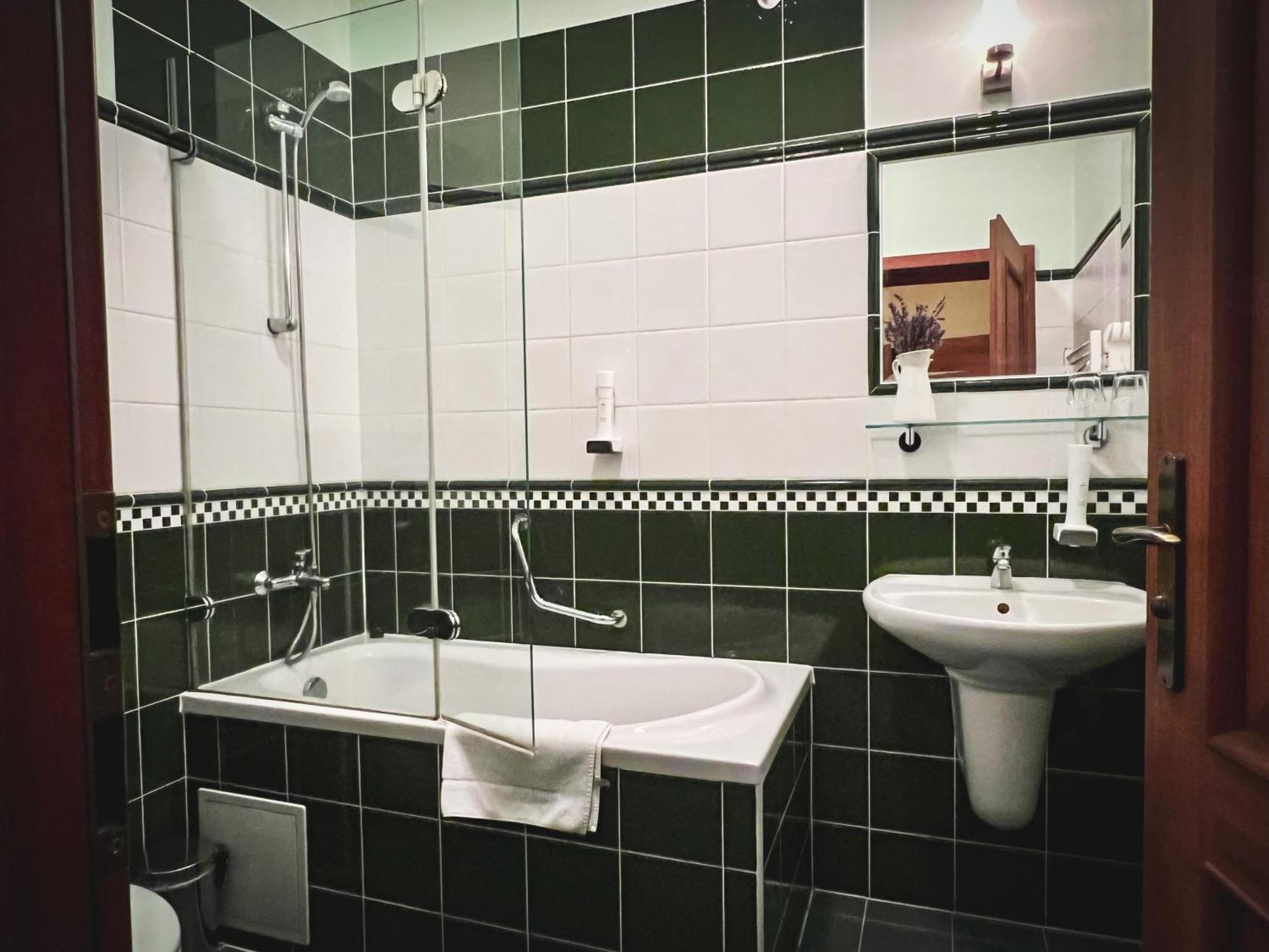 Hotel U Zeleneho Stromu Nepomuk (Plzen-South)