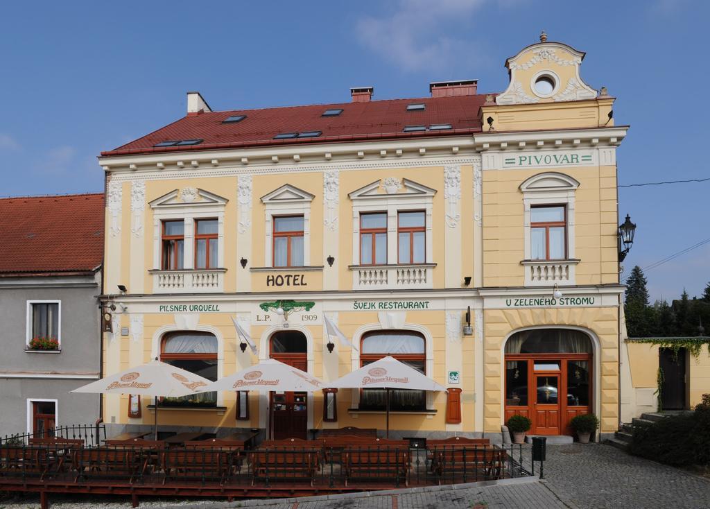 U Zeleneho Stromu 3*