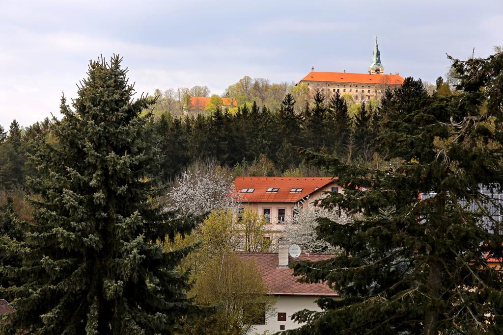 U Zeleneho Stromu Nepomuk (Plzen-South)