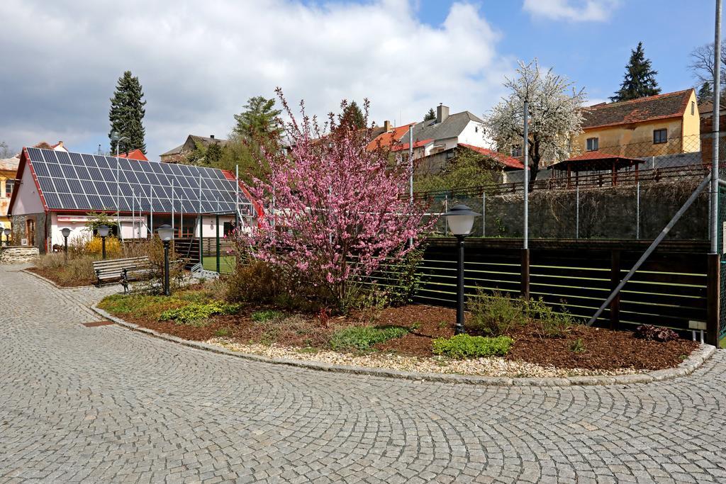 U Zeleneho Stromu Hotel Nepomuk (Plzen-South)