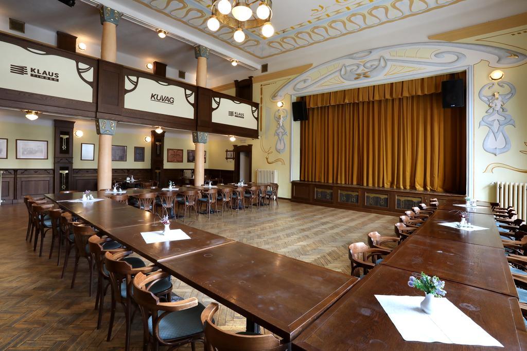 U Zeleneho Stromu Hotel Nepomuk (Plzen-South)